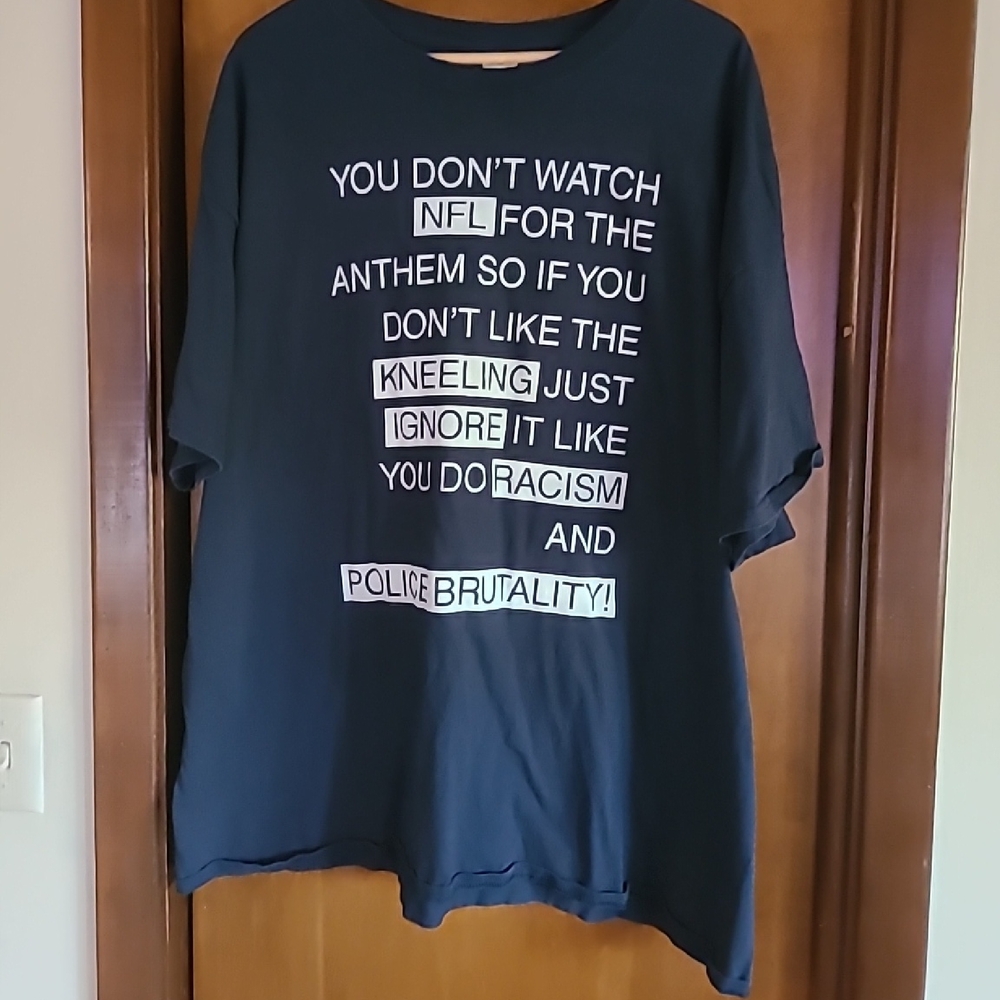 Graphic Tee - Black